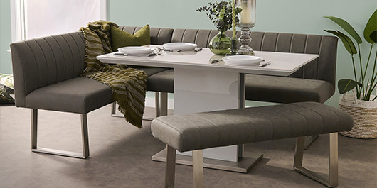 Breeze Dining Collection