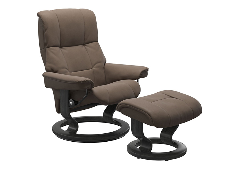 Mayfair Large Recliner and Stool in Batick Leather
